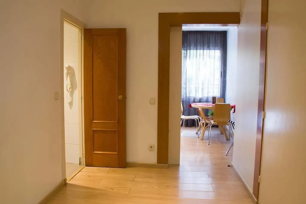 Bcnstop Sagrada Familia Barcelona 3*,